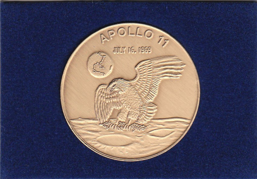Apollo 11 Commemorative Coin